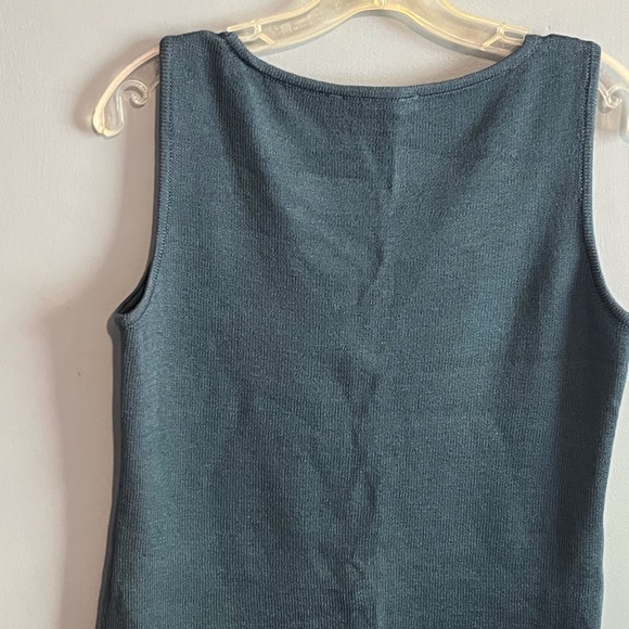 SELLING ST JOHN KNIT TOP FOR WOMEN SIZE SMALL COLOR GREEN OLIVE 🫒 SLEEVELESS - Picture 6 of 8